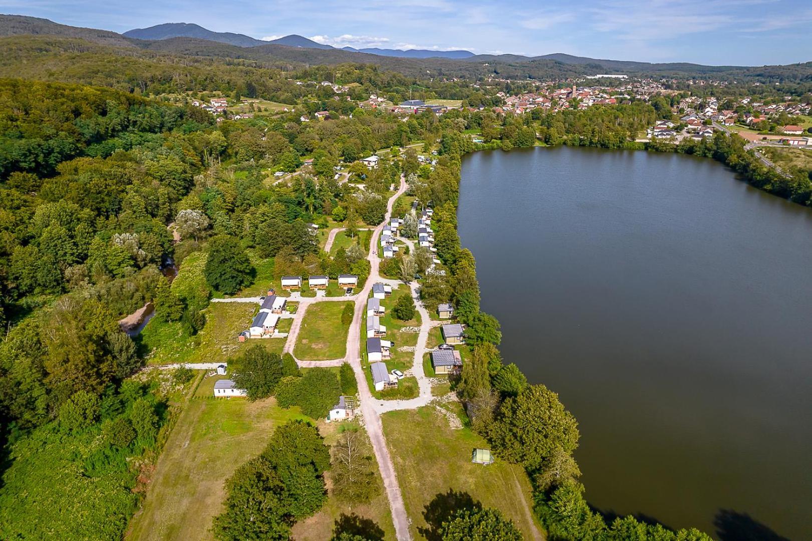 Camping Les Ballastieres - Vosges Du Sud Champagney Exterior photo