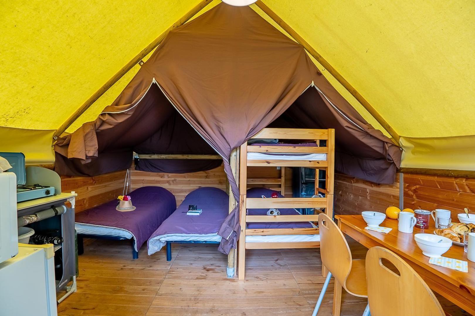 Camping Les Ballastieres - Vosges Du Sud Champagney Exterior photo